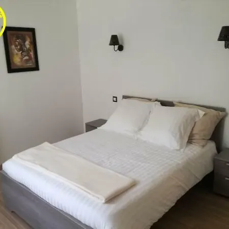 Lägenhet Chez Makita - Rdc *